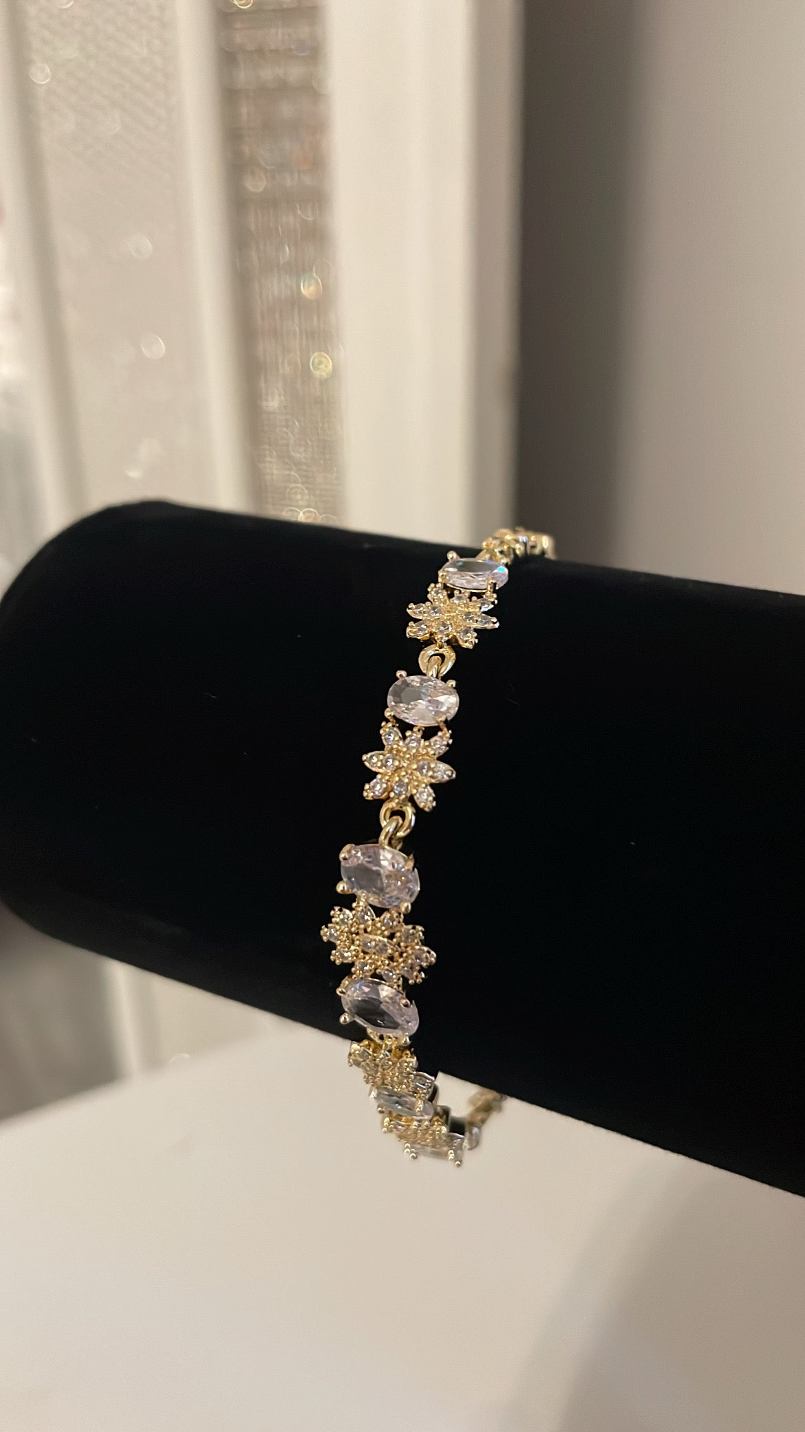Flower Oval Crystal Bracelet