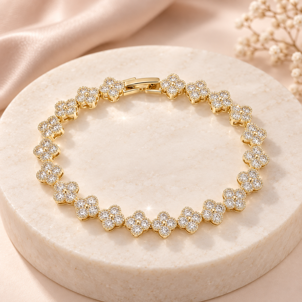 Four Leaf Pavé Zirconia Bracelet
