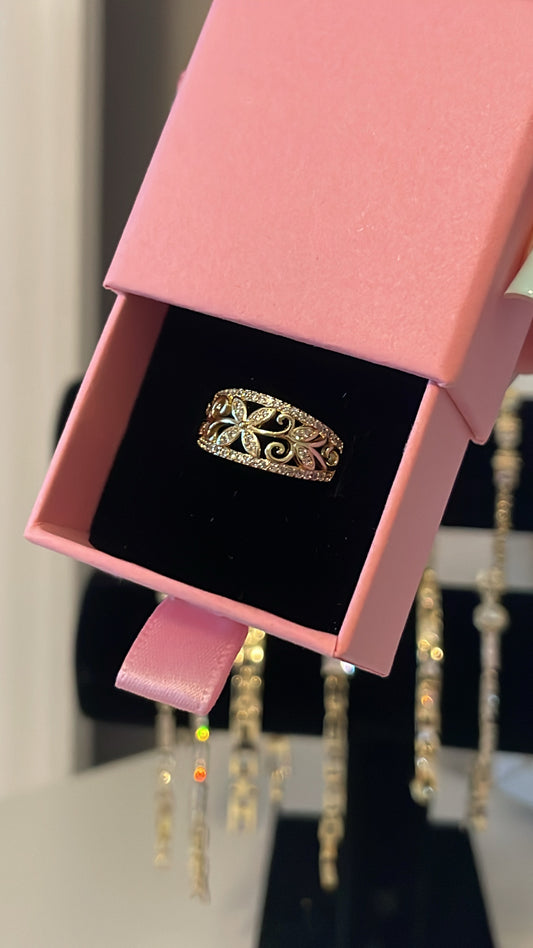 Flower Band Ring